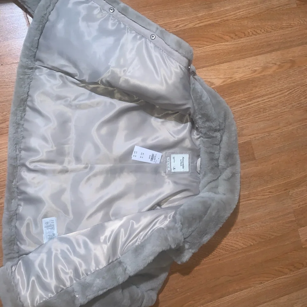 Mini puffer jacket - Picture 2 of 4